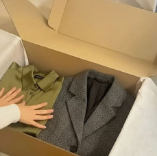 Подбор одежды от стилиста c доставкой на дом в Москве