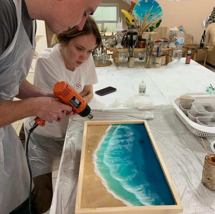 Мастер класс по эпоксидной смоле в Москве