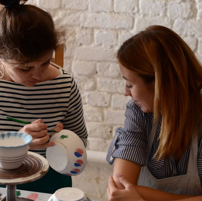 Мастер-класс по росписи и декорированию керамики в Москве