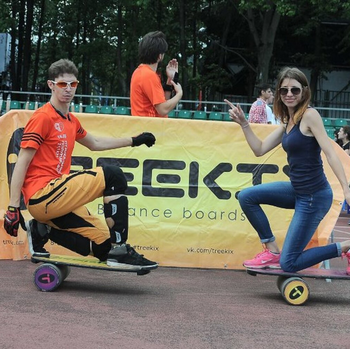 Занятия на балансборде в Москве