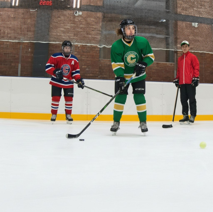 Хоккей в Москве