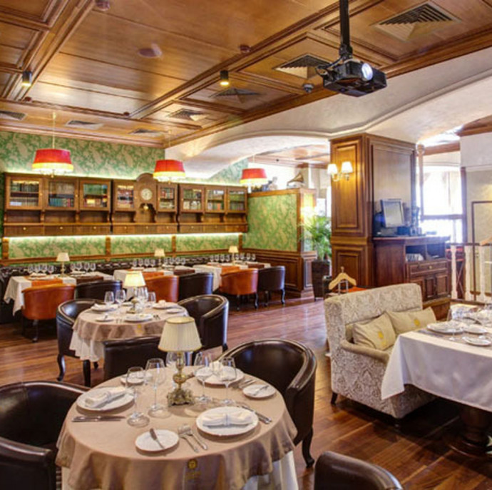 Исторические ужины, арт-завтраки, бранчи в Москве