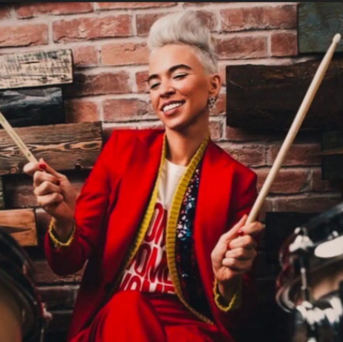 Запись песни в профессиональной студии в Москве