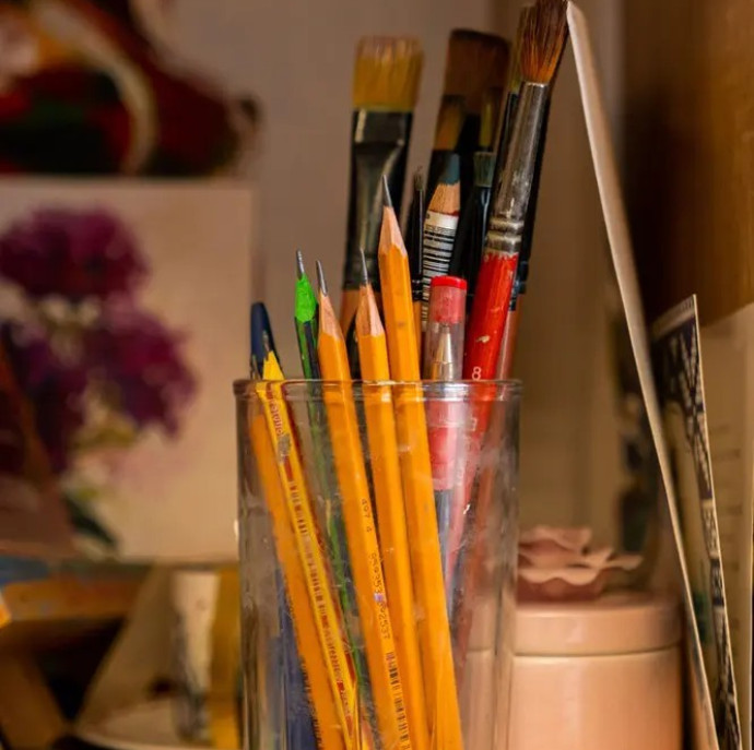 Рисование картины на холсте в Москве