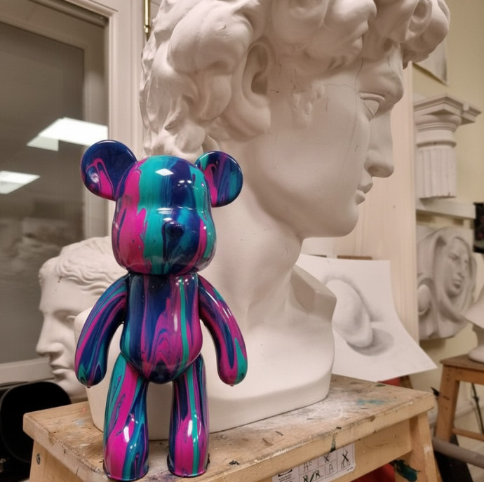 Мастер-класс Мишка Bear Brick в технике флюид арт в Москве