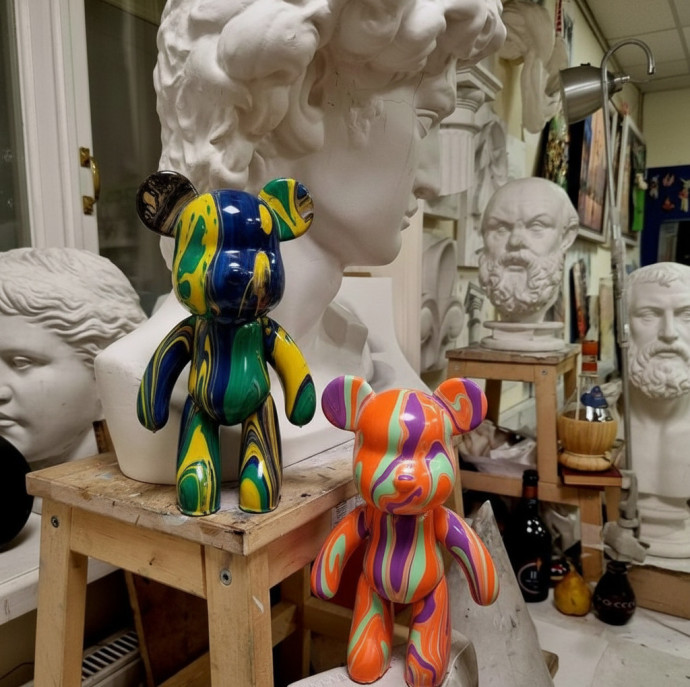 Мастер-класс Мишка Bear Brick в технике флюид арт в Москве