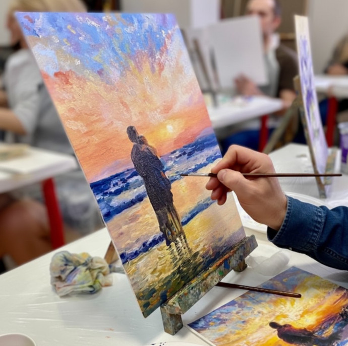 Совместное рисование картин на холсте в Москве