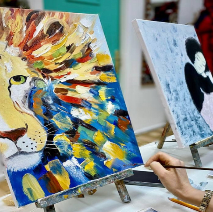 Совместное рисование картин на холсте в Москве