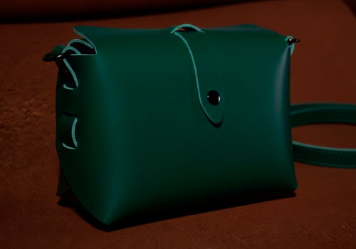 Мастер-класс по кожевничеству Сумка Переплётка в Москве