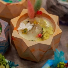 Мастер-класс по созданию соевых аромасвечей в гипсовых кашпо в Москве