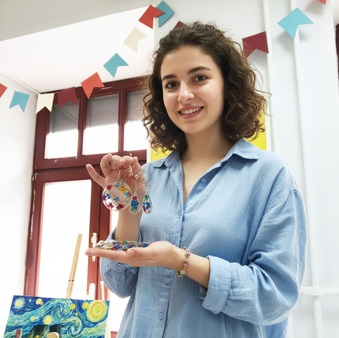 Мастер-класс Рисование эпоксидной смолой Resin Art в Москве