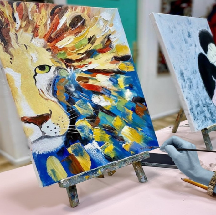 Рисование картины на холсте в Москве в Москве