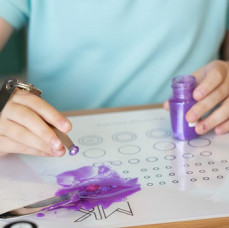 Создание губной помады и детского блеска для губ в Москве