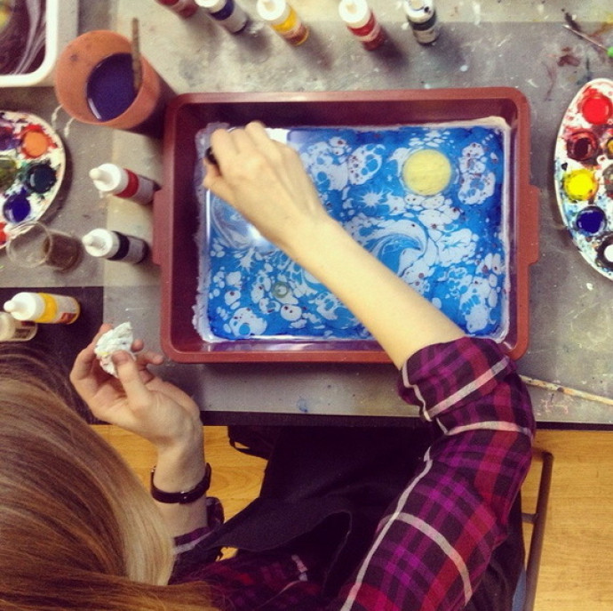 Мастер-класс Эбру рисование на воде в Москве