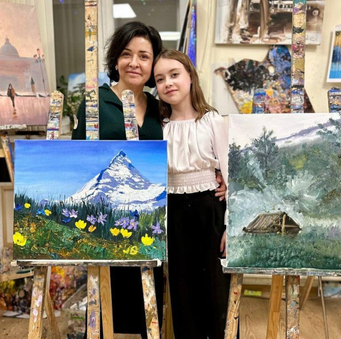 Семейный мастер-класс по рисованию в Москве