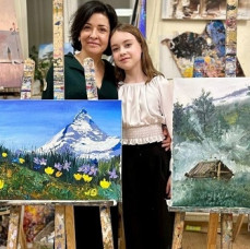 Семейный мастер-класс по росписи одежды в Москве