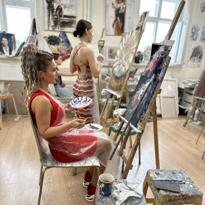 Мастер-класс по рисованию на выбор из 5 техник в Москве