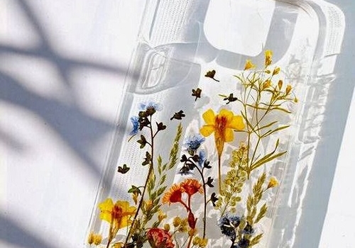 Мастер-класс Чехол с сухоцветами из эпоксидной смолы в Москве