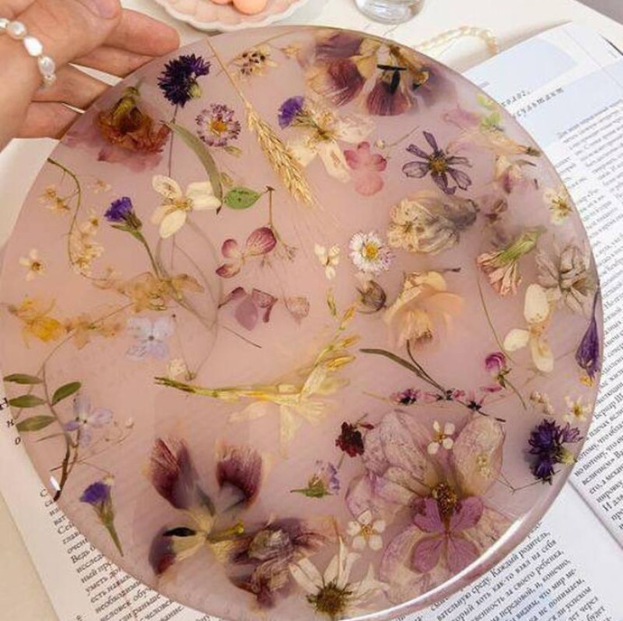 Мастер-класс Эпоксидный поднос - цветочное лето в мини-размере в Москве