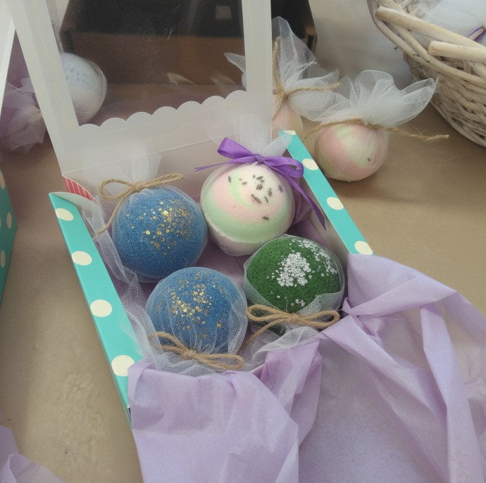 Мастер-класс Бомбочки для ванны в Москве