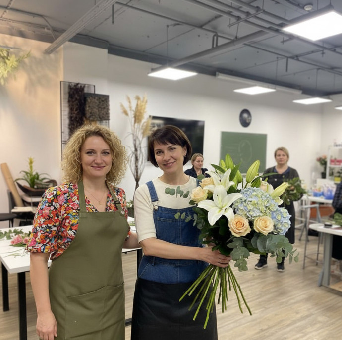 Обучающий курс Основы Европейской цветочной аранжировке в Москве