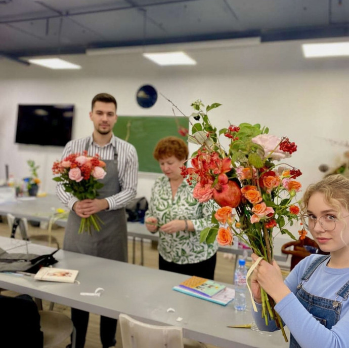 Обучающий курс Основы Европейской цветочной аранжировке в Москве