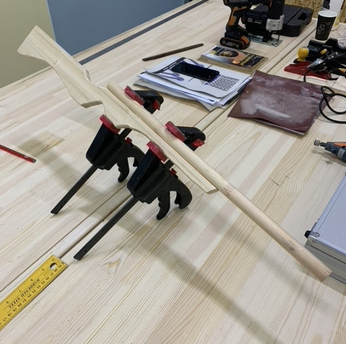 Занятие в столярной мастерской для детей в Москве