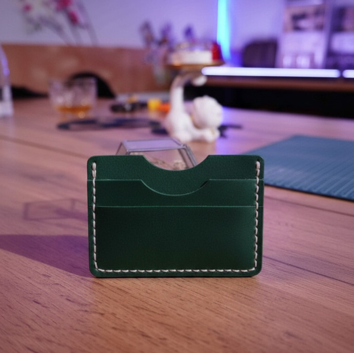 Мастер-класс по кожевничеству Картхолдер в Москве