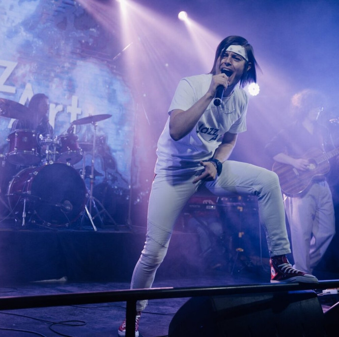 Занятия по вокалу онлайн в Москве