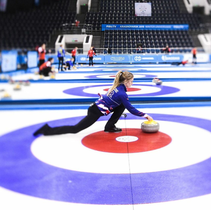 Индивидуальная тренировка в кёрлинг в Москве