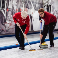 Индивидуальная тренировка в кёрлинг в Москве