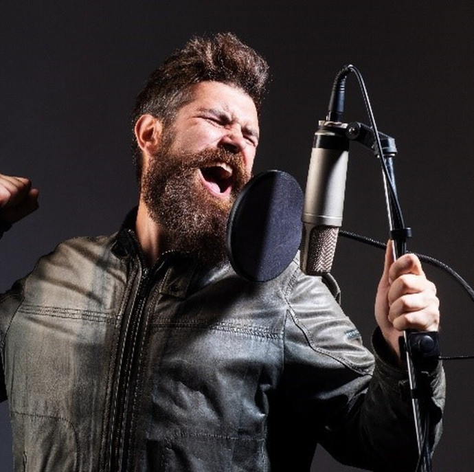 Занятие вокалом для взрослых в Москве