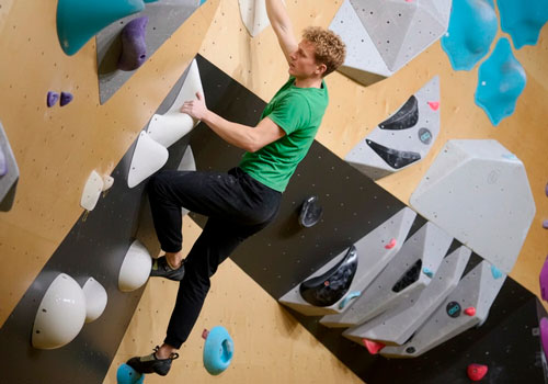 Вводное занятие по скалолазанию для детей и взрослых в Москве