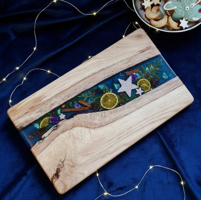 Мини курс Новогодняя сервировочная доска с эпоксидной смолой в Москве
