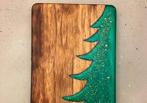 Мини курс Новогодняя сервировочная доска с эпоксидной смолой в Москве