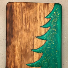 Мини курс Новогодняя сервировочная доска с эпоксидной смолой в Москве