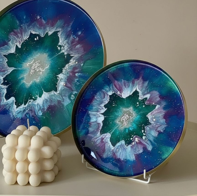 Мастер-класс Ёлочные игрушки из эпоксидной смолы в Москве