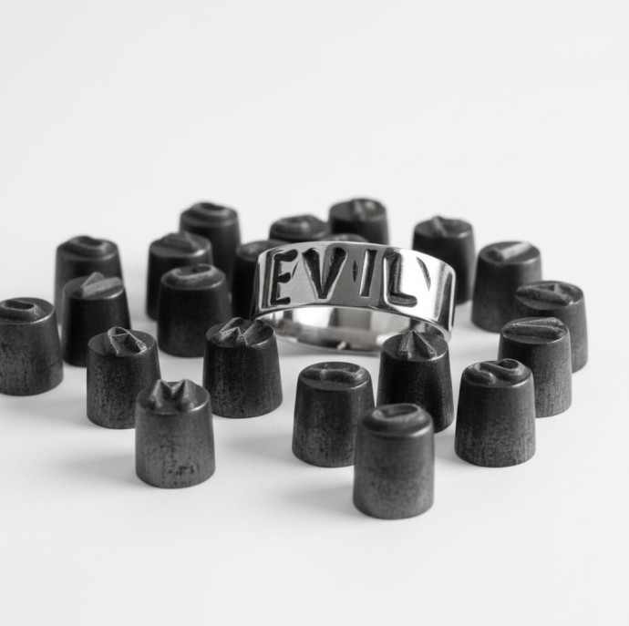 Мастер-класс по изготовлению кольца с надписью в Москве