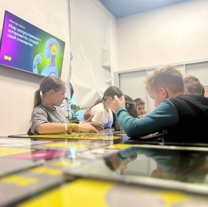 Выставка Большая страна и два мастер-класса в Москве