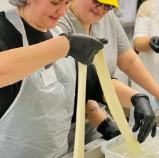 Мастер-класс по сыроварению для детей и взрослых в Москве