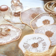 Мастер-класс подстаканники и сырные тарелки из эпоксидной смолы в Москве