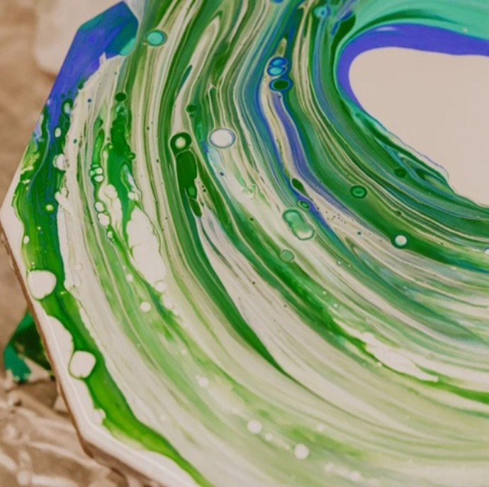 Мастер-класс по флюид арту в Москве