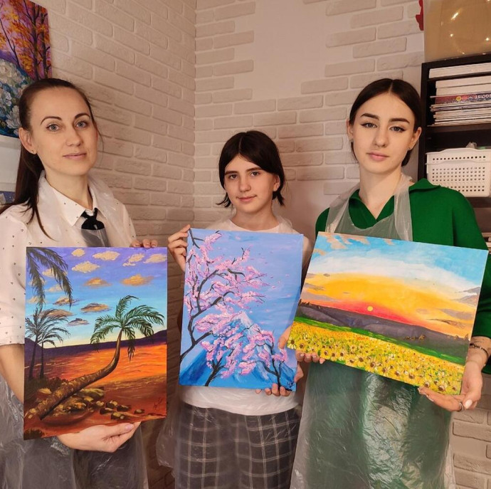 Пробное занятие в арт школе Картина акрилом в Москве