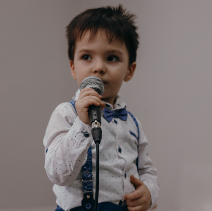 Музыкальные инструменты /вокал /актерское мастерство онлайн в Москве