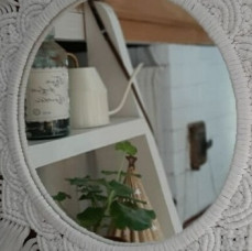 Мастер-класс по созданию украшения для зеркала в технике макраме в Москве