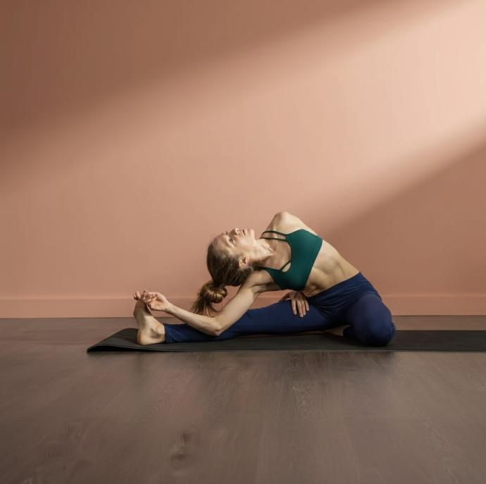 Абонемент на месяц 20 мастер-классов студии White в Москве