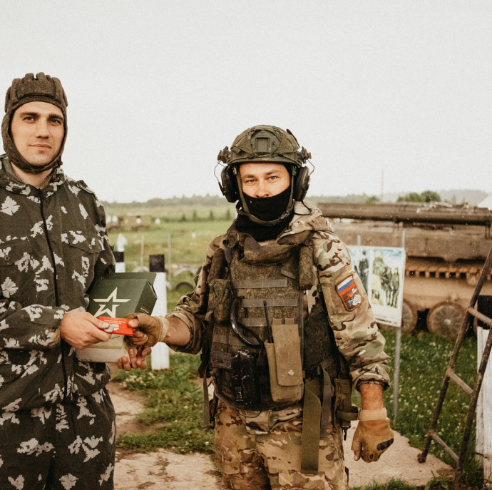 Поездка на танке или БМП со стрельбой из оружия в Москве