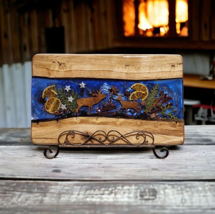 Мини курс Новогодняя сервировочная доска с эпоксидной смолой в Москве