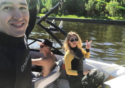 Вейксерфинг в Москве