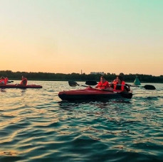 Сплав на байдарке в Ростове в Москве